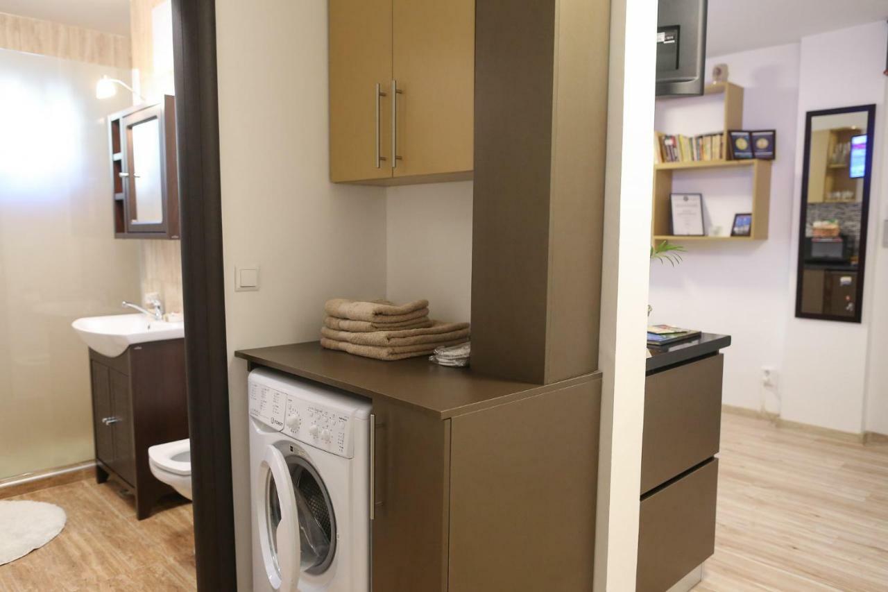 Central Place Apartment Temeşvar Dış mekan fotoğraf